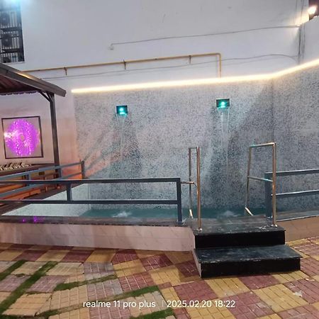 大诺伊达Twin Towers住宿加早餐旅馆 外观 照片